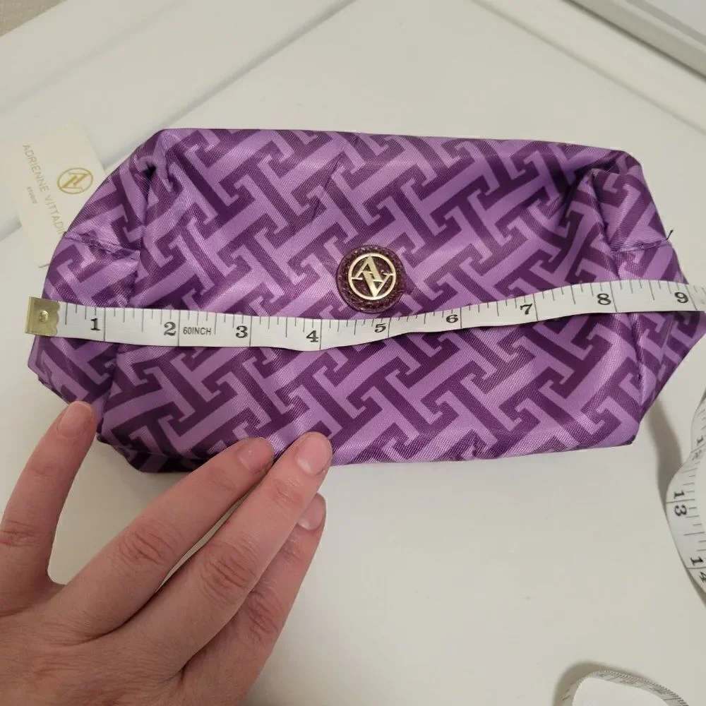 Adrienne Vittadini  cosmetic cases‎